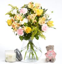 Tap to view Mums Rose and Freesia Gift Set