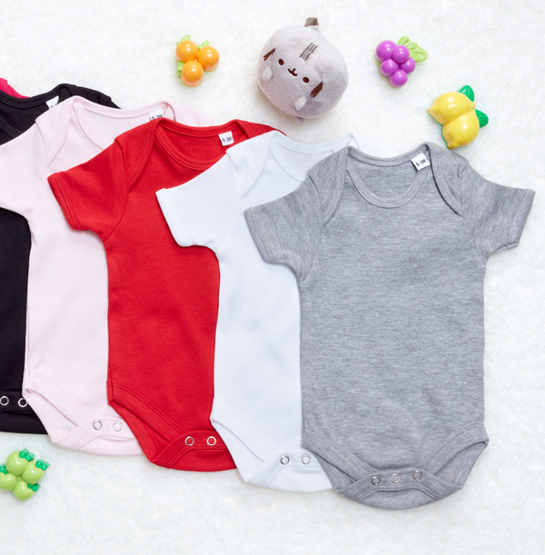 Colourful store baby grows