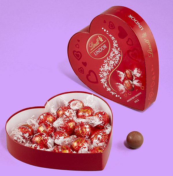 Lindt Lindor Heart Milk Chocolate Truffles