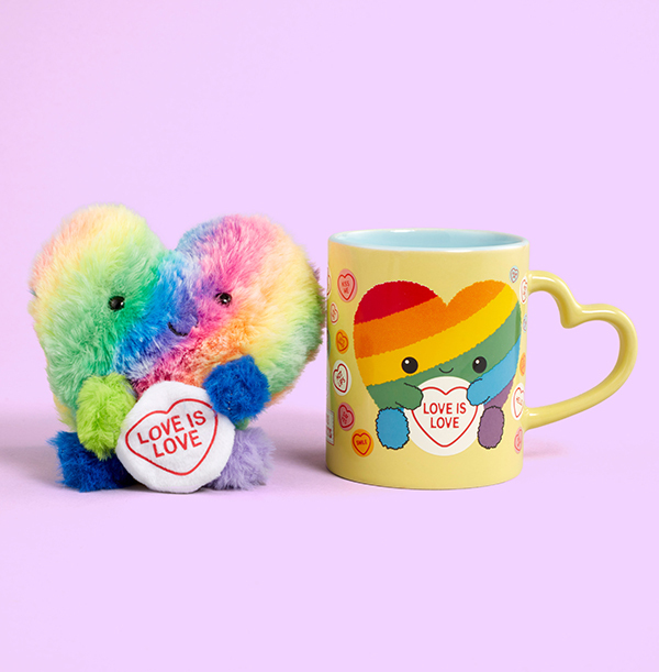 Swizzels Love is Love Mug & Soft Toy Set