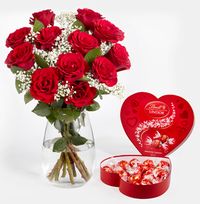 Tap to view The Classic Red Rose Gift Set