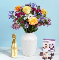 Tap to view Happy Birthday Bouquet Gift Set