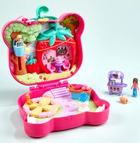 Tap to view Polly Pocket Straw-Beary Patch